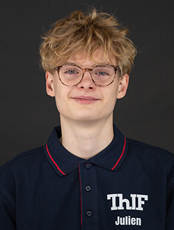 Portraitbild Julien